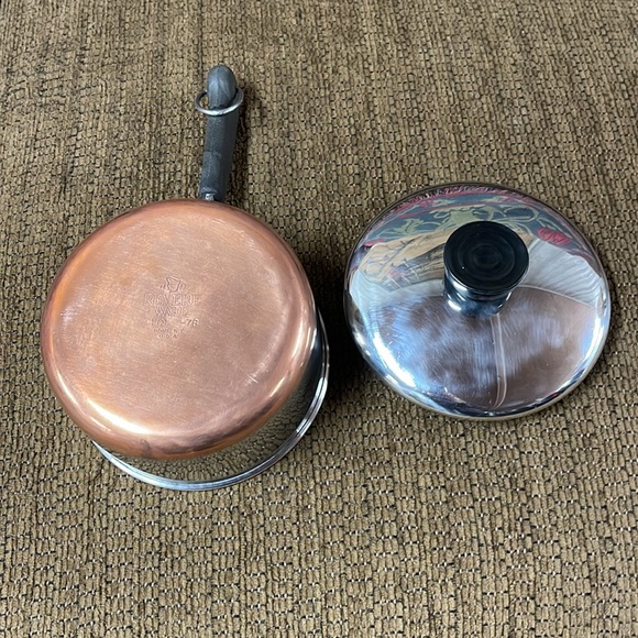 Revere Ware Vintage 1 Quart Sauce Pan with Lid - Picture 6 of 9